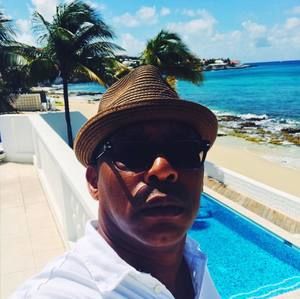 Meet your Posher, Alan